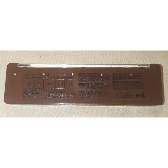 Natasha Denona Alloy Palette - Picture 2 of 3